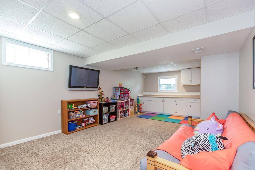 11408 W 77th Street — photo 29