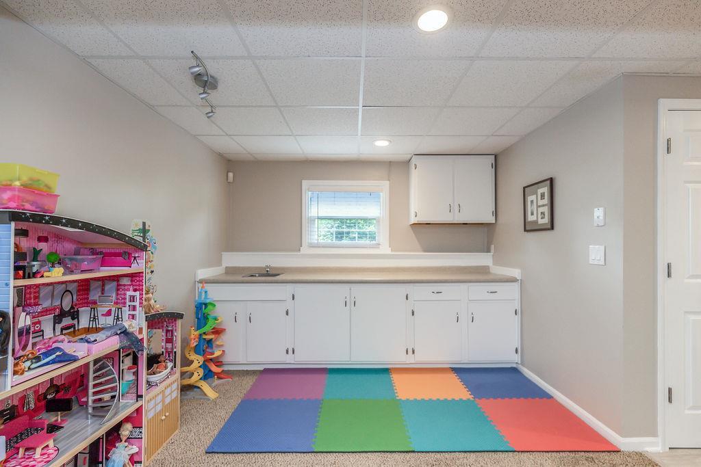 11408 W 77th Street — photo 30