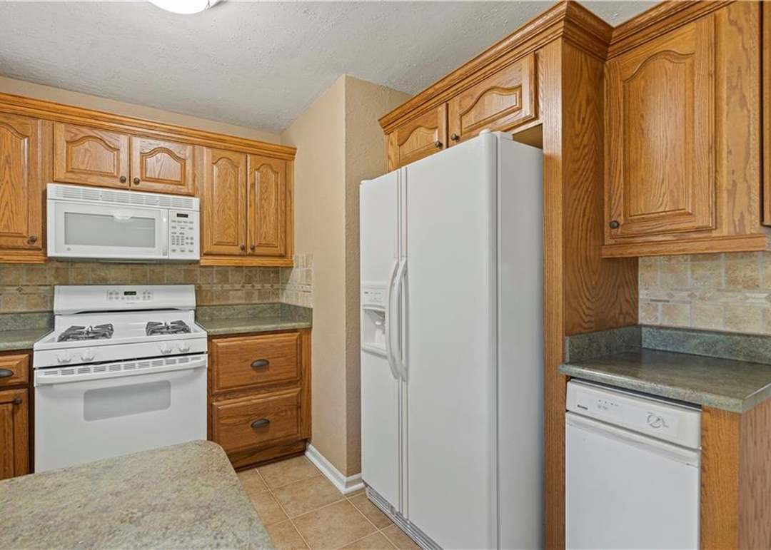 11416 W 69th Terrace — photo 14