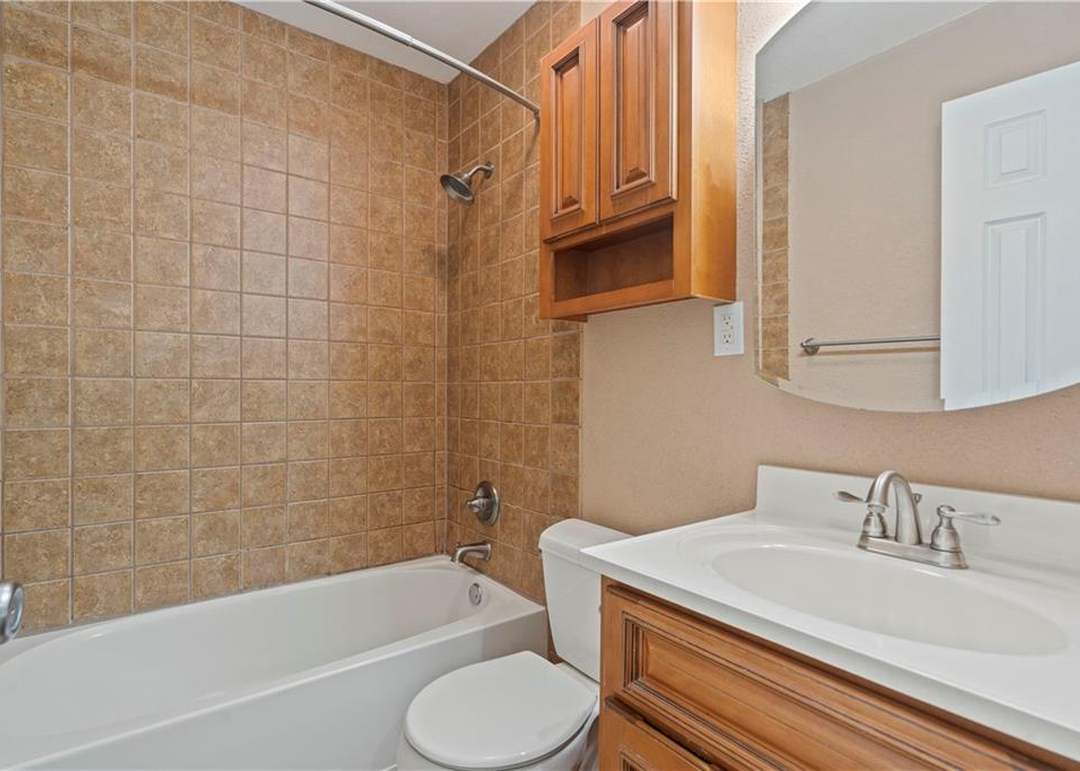 11416 W 69th Terrace — photo 16