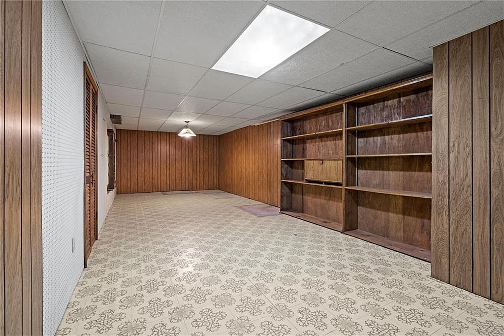 11417 W 72nd Terrace — photo 35