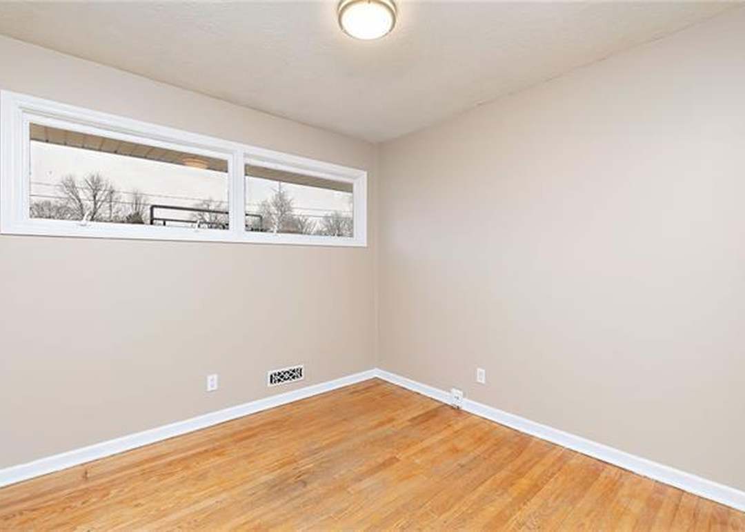 11604 E 39th Street S — photo 20