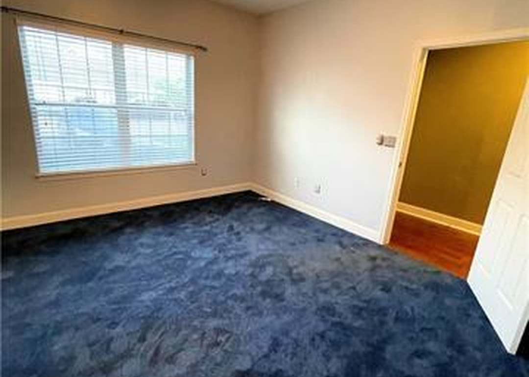 11605 Tomahawk Creek Parkway — photo 10