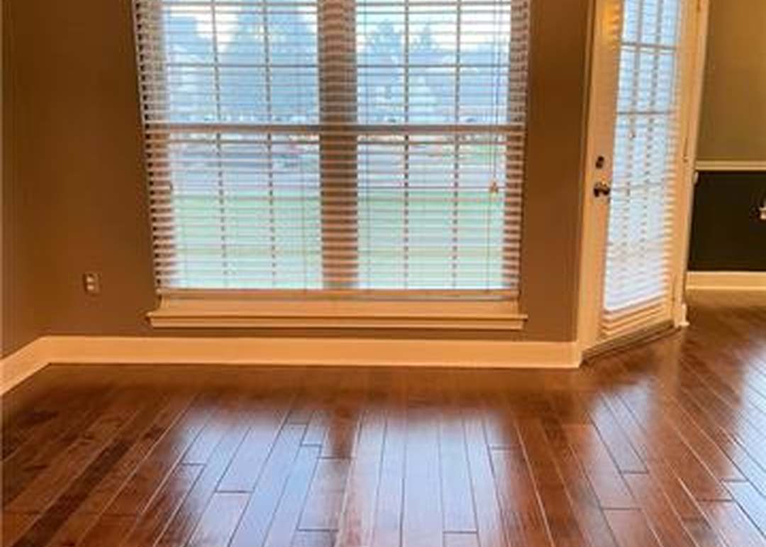 11605 Tomahawk Creek Parkway — photo 12