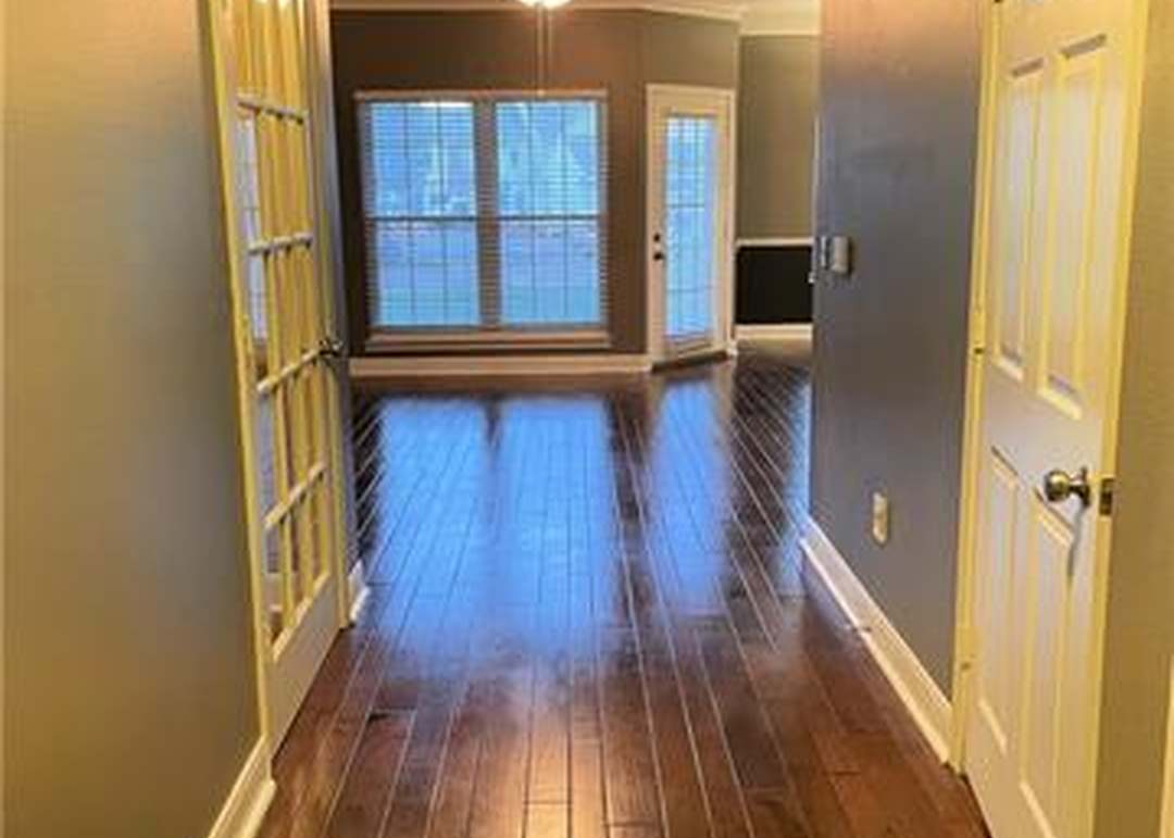 11605 Tomahawk Creek Parkway — photo 15