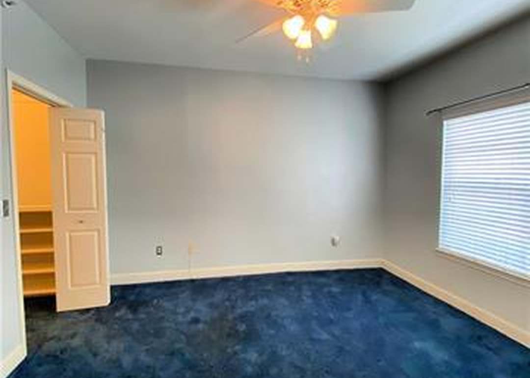 11605 Tomahawk Creek Parkway — photo 18