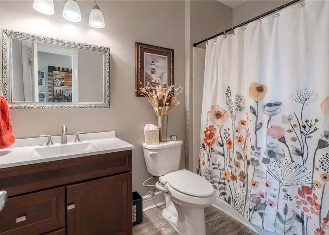 11615 Tomahawk Creek Parkway — photo 16