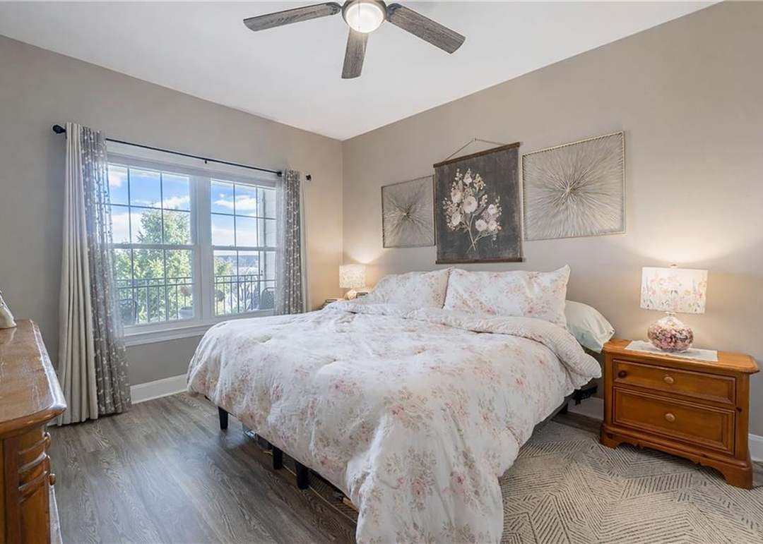 11615 Tomahawk Creek Parkway — photo 18