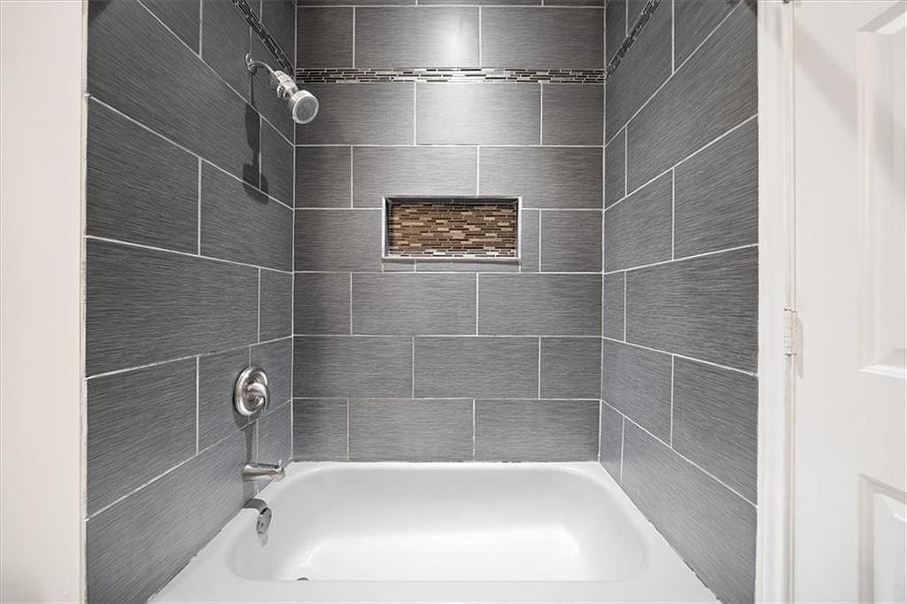 11625 TOMAHAWK CREEK PARKWAY — photo 14