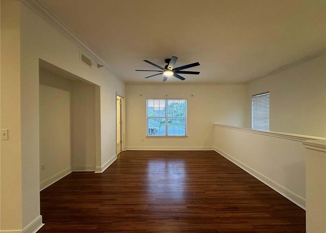 11625 Tomahawk Creek Parkway — photo 10