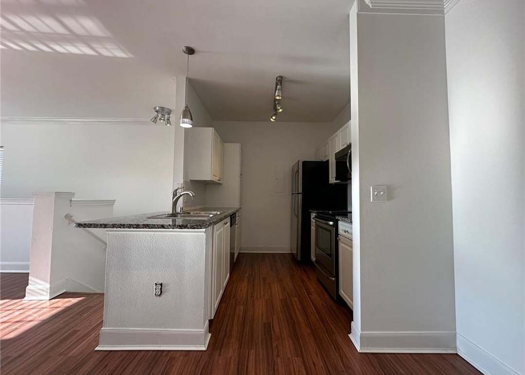 11625 Tomahawk Creek Parkway — photo 13