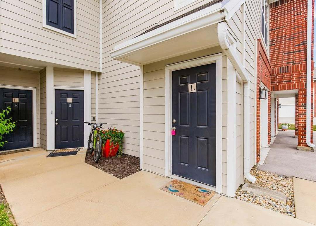 11625 Tomahawk Creek Parkway — photo 37