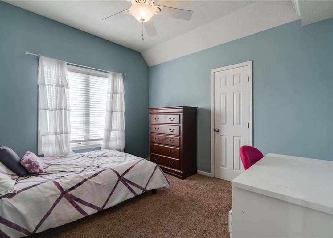 11657 S Marion Street — photo 5