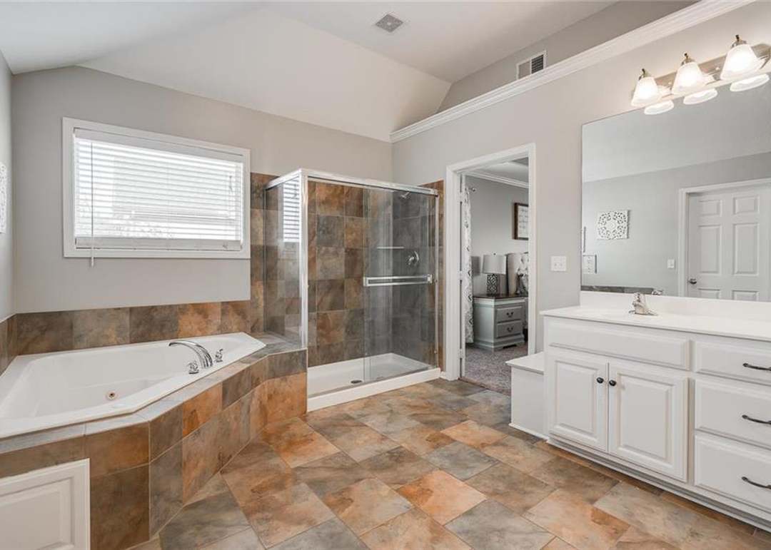 11657 S Marion Street — photo 7