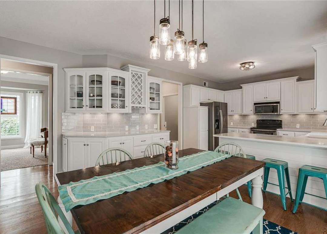 11657 S Marion Street — photo 9