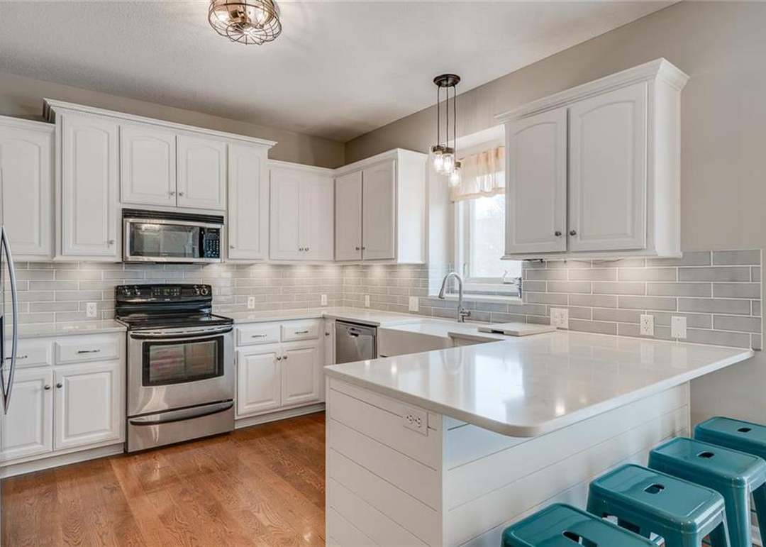 11657 S Marion Street — photo 10