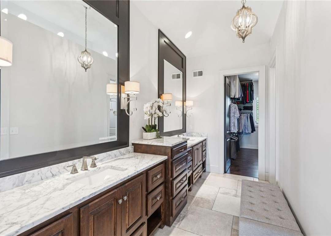 11712 W 164TH Place — photo 15