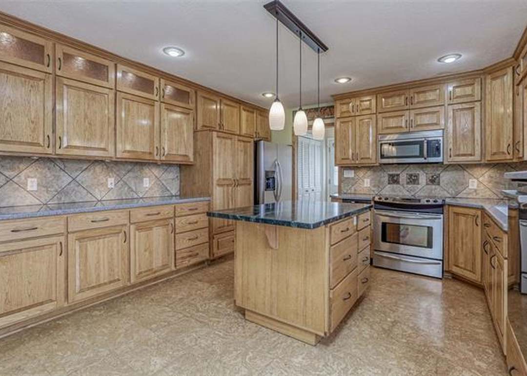 11723 W 109 Circle — photo 19