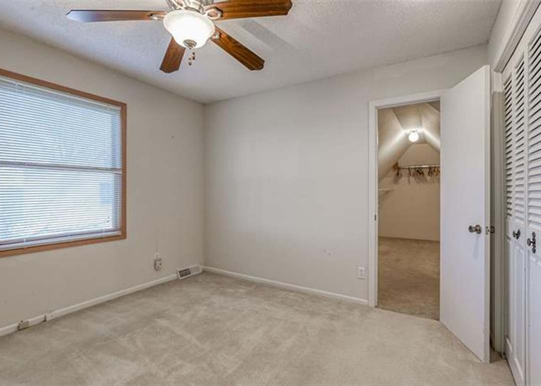 11723 W 109 Circle — photo 32