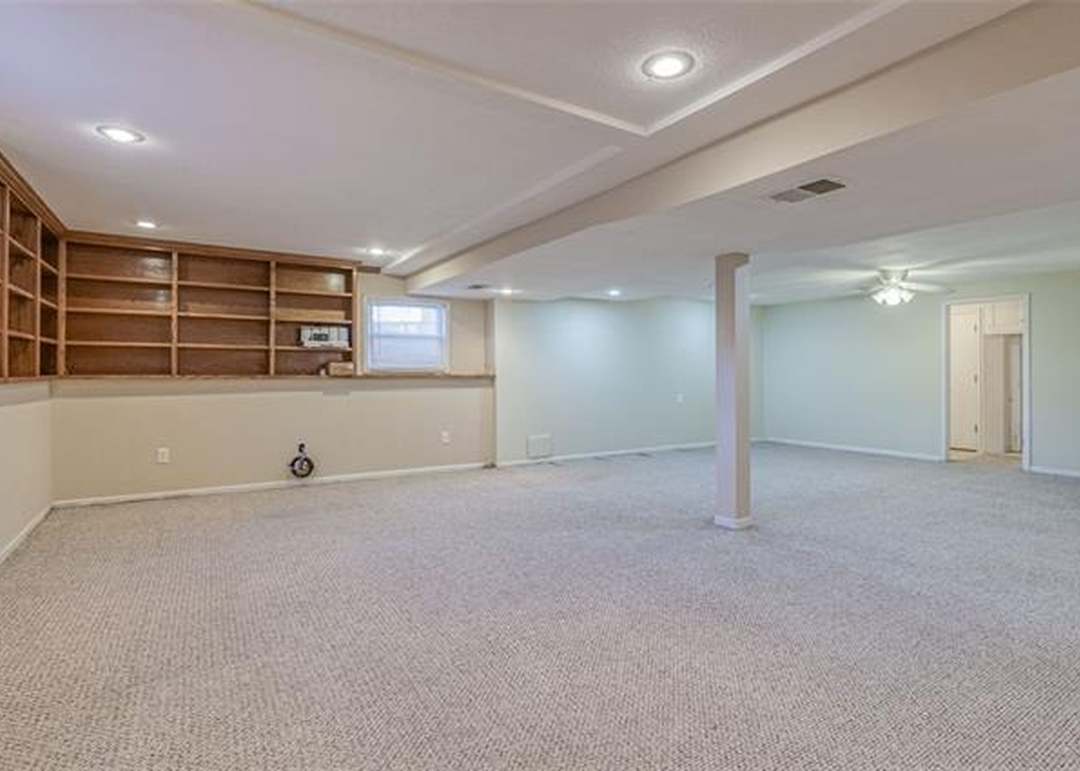 11723 W 109 Circle — photo 35