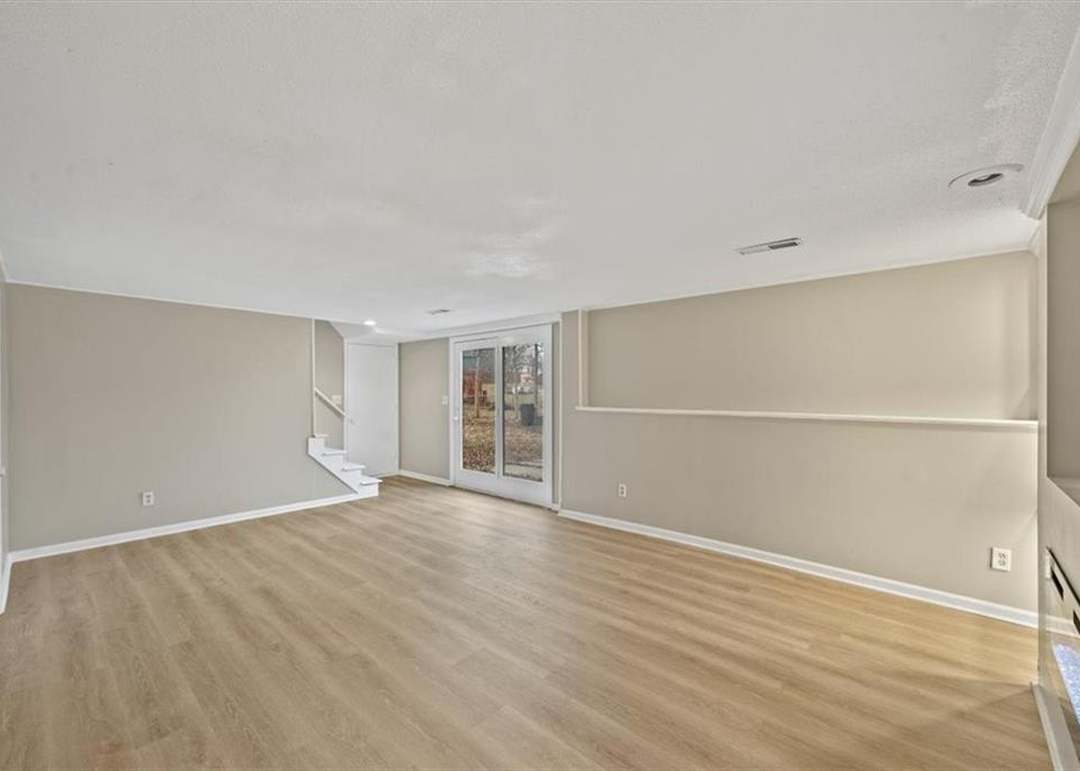 11800 E 77TH Street — photo 20