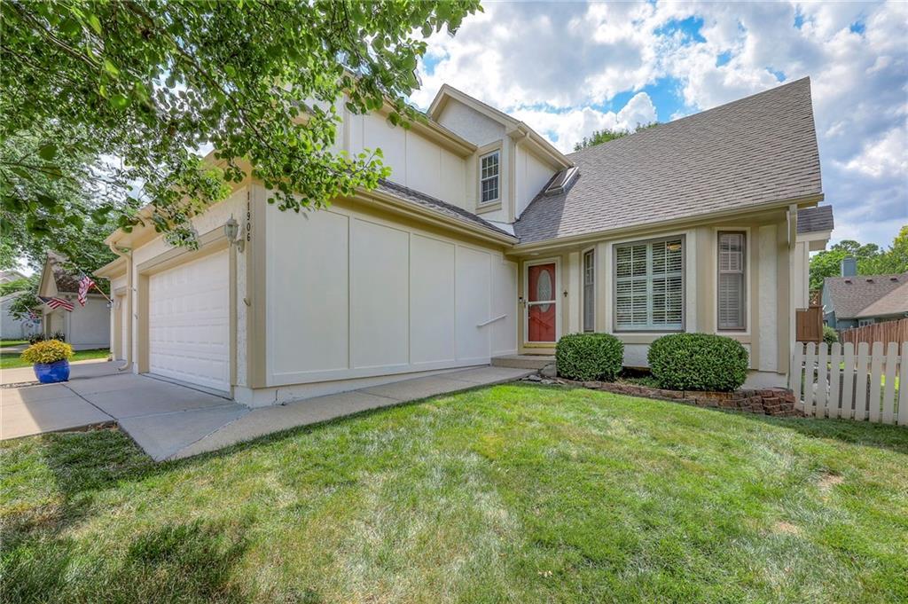 11906 England Street — photo 1