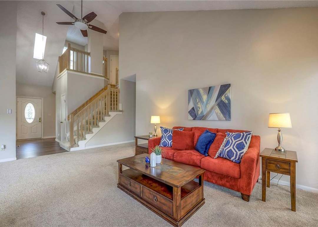 11906 England Street — photo 12