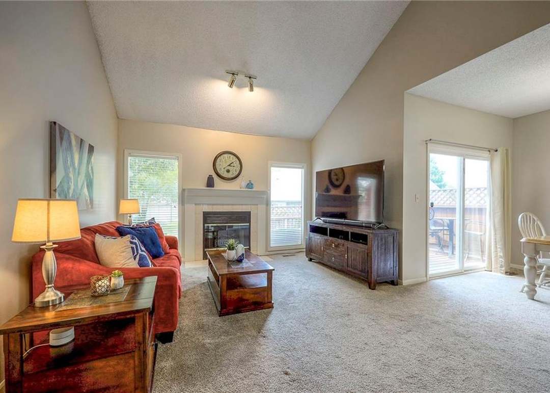 11906 England Street — photo 14