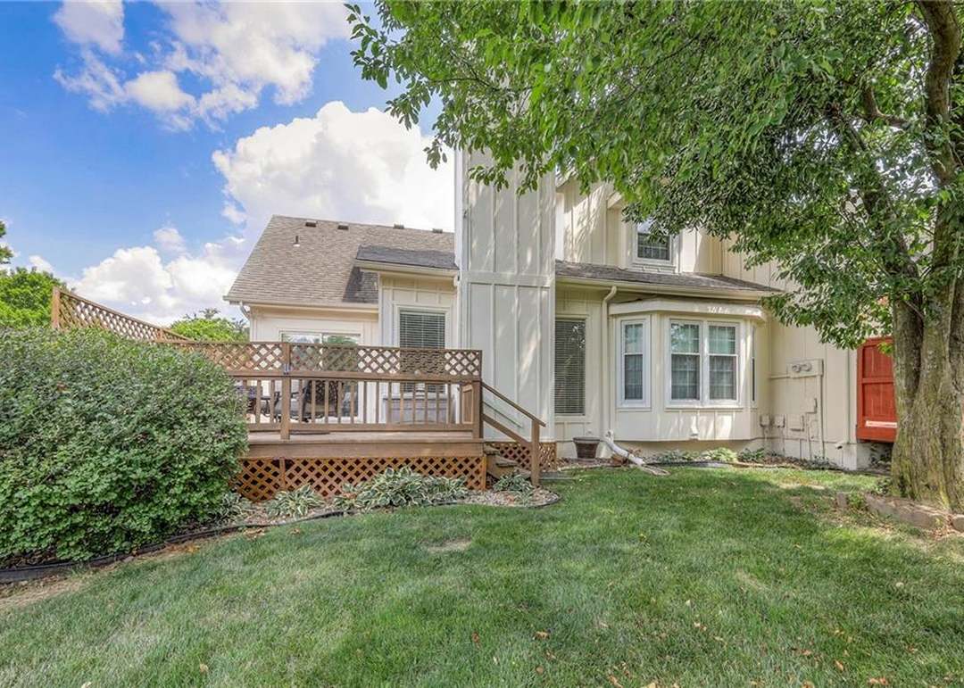 11906 England Street — photo 23