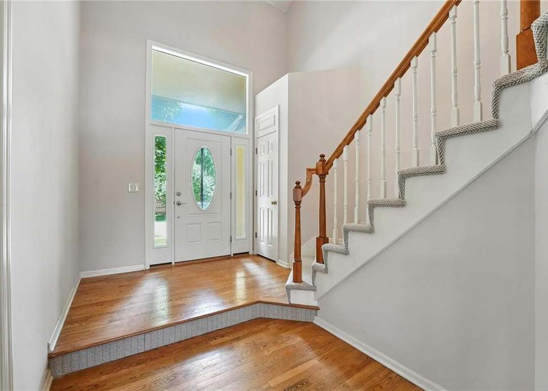 11906 S Rene Street — photo 10