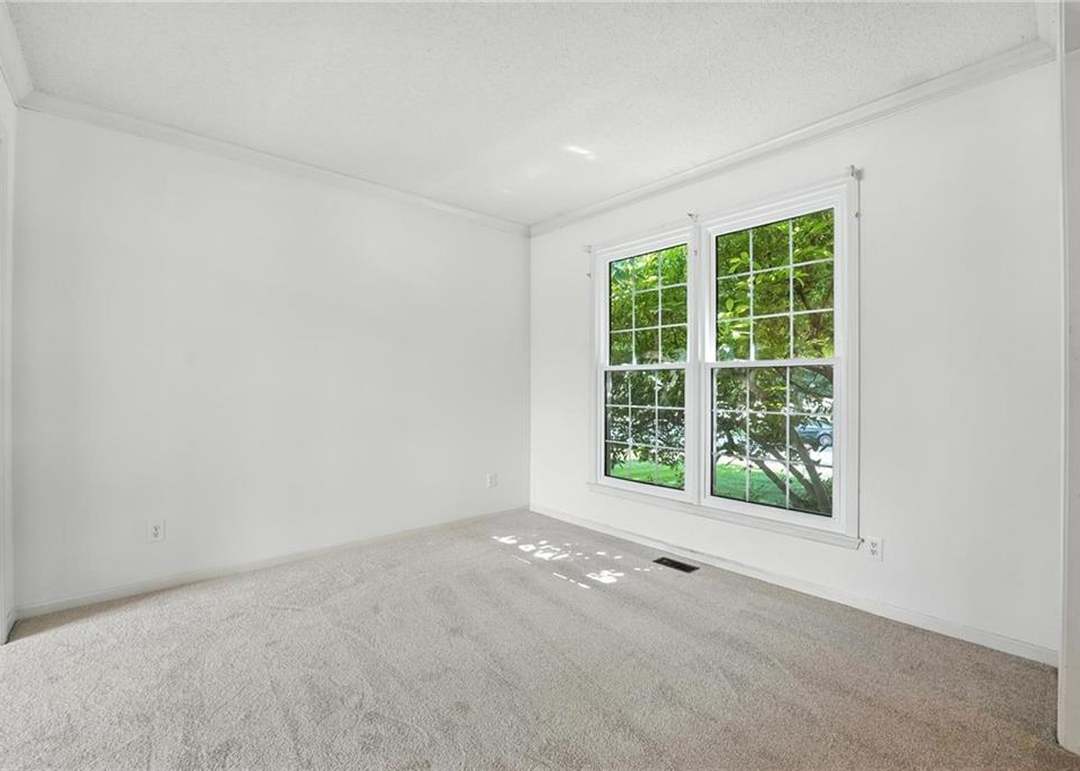 11906 S Rene Street — photo 12