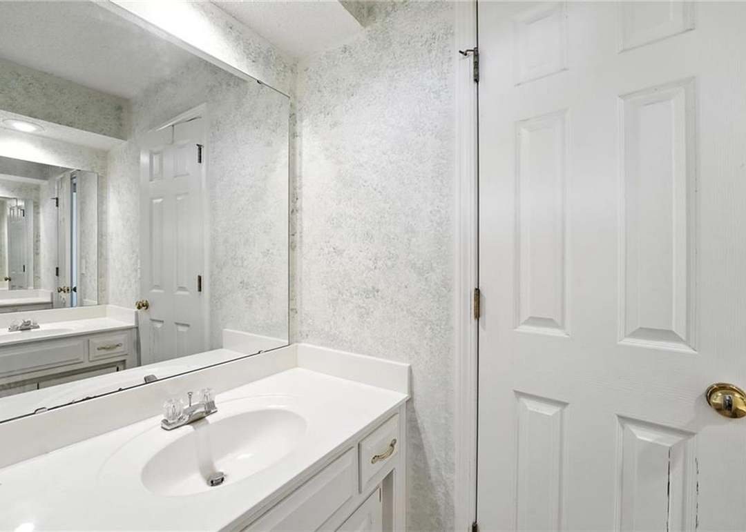 11906 S Rene Street — photo 26