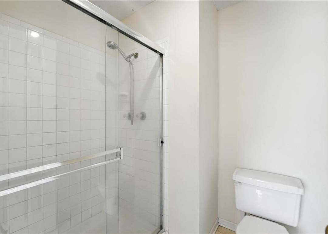 11906 S Rene Street — photo 34