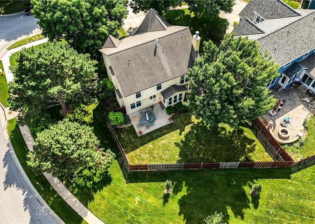 11906 S Rene Street — photo 49