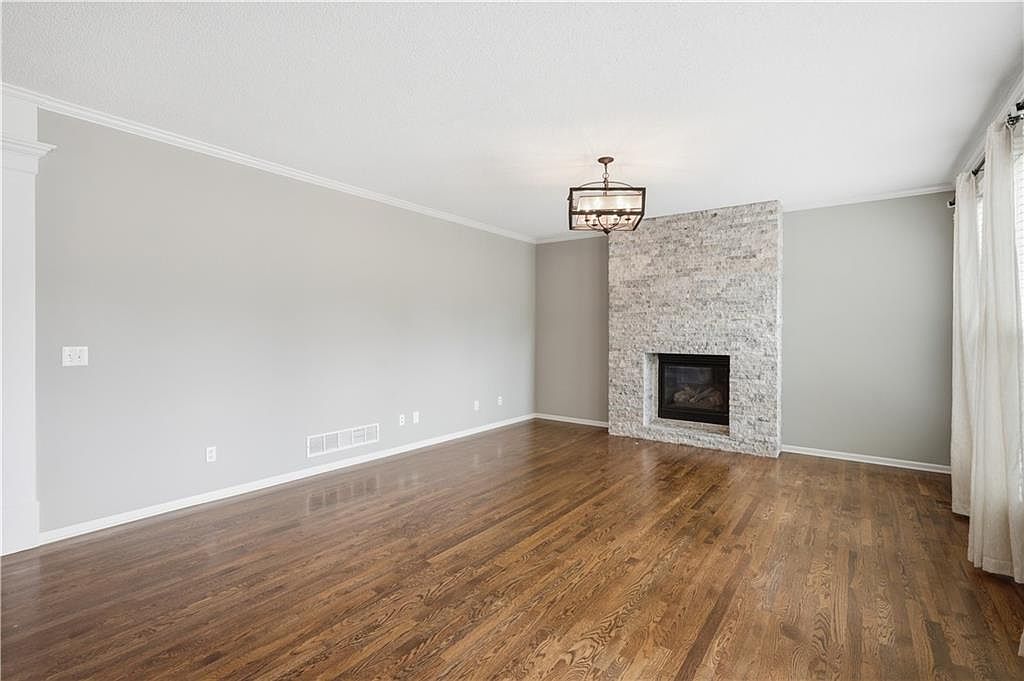 11909 W 131st Street — photo 9