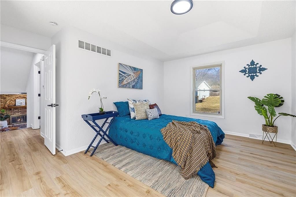 11912 W 49th Street — photo 9
