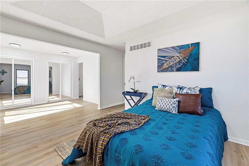 11912 W 49th Street — photo 10