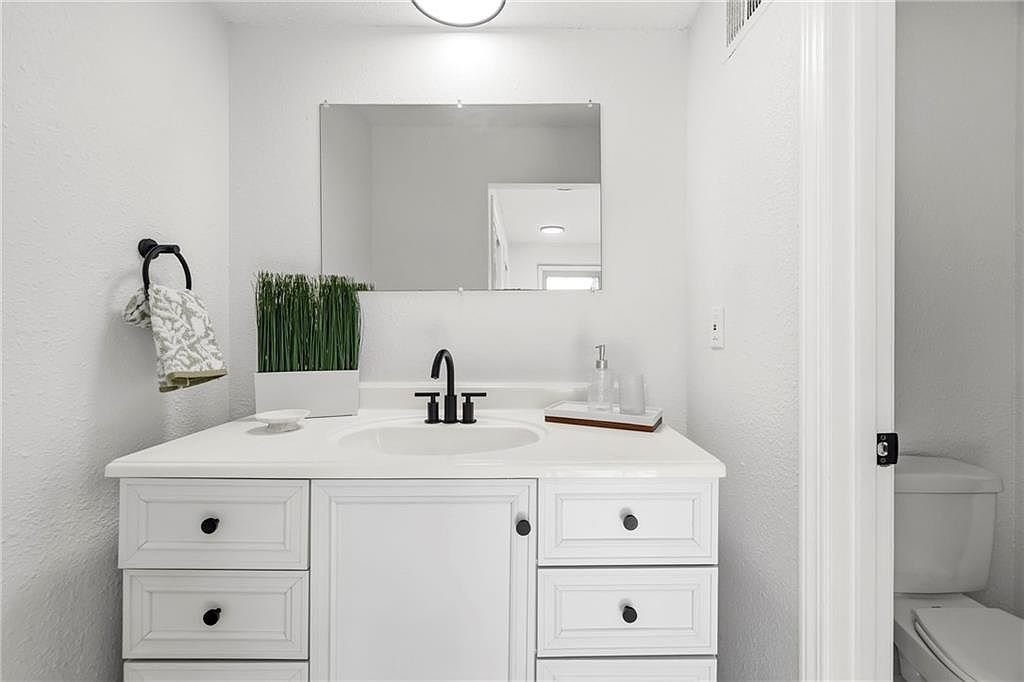 11912 W 49th Street — photo 13