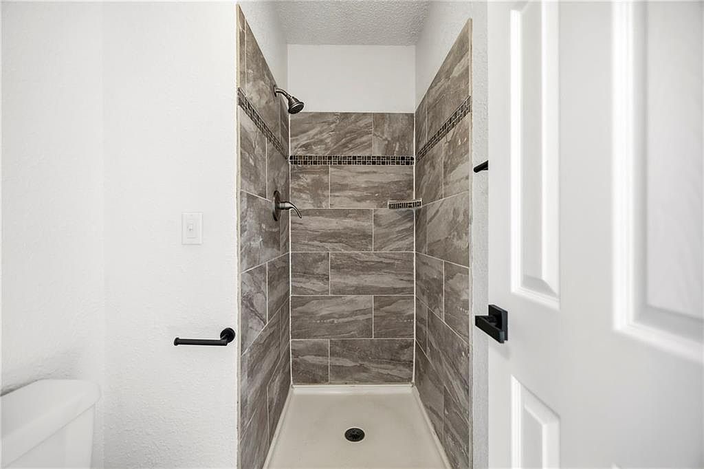 11912 W 49th Street — photo 14