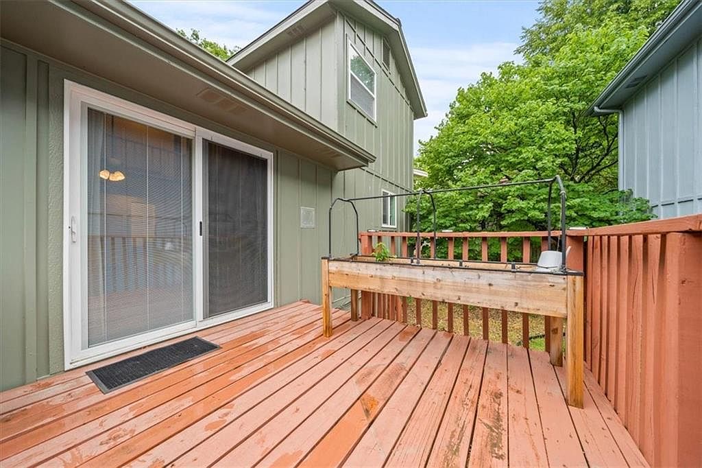 11961 W 66th Street — photo 27