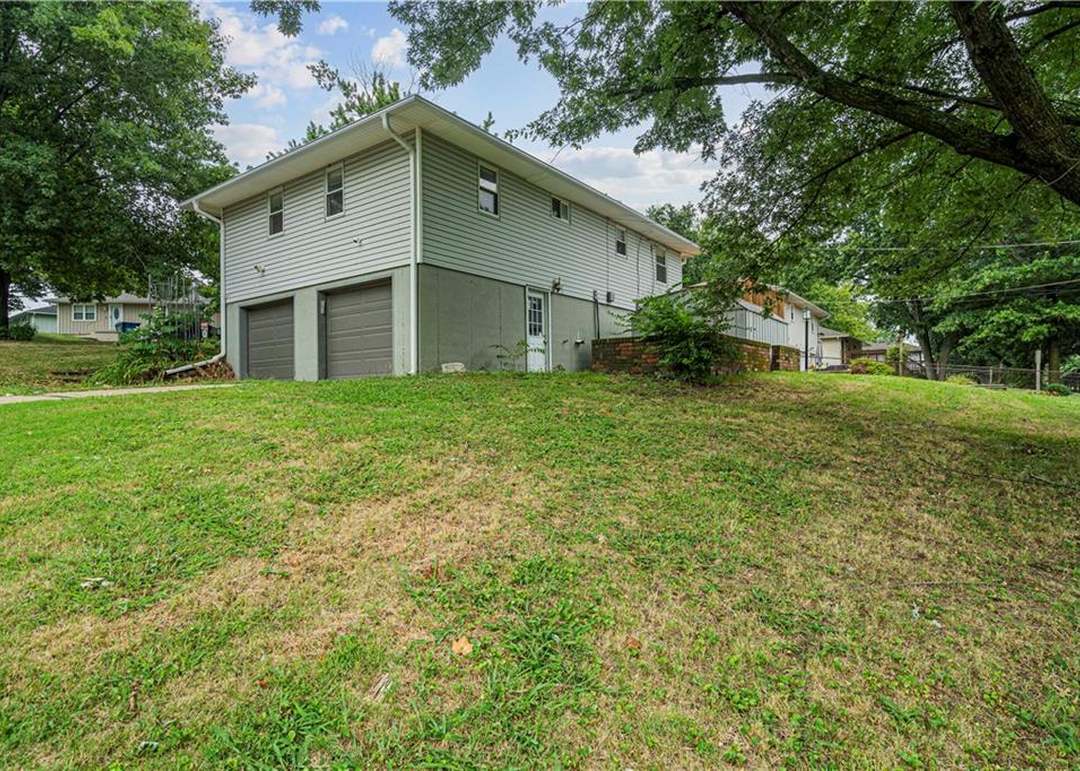 12020 Felton Street — photo 25