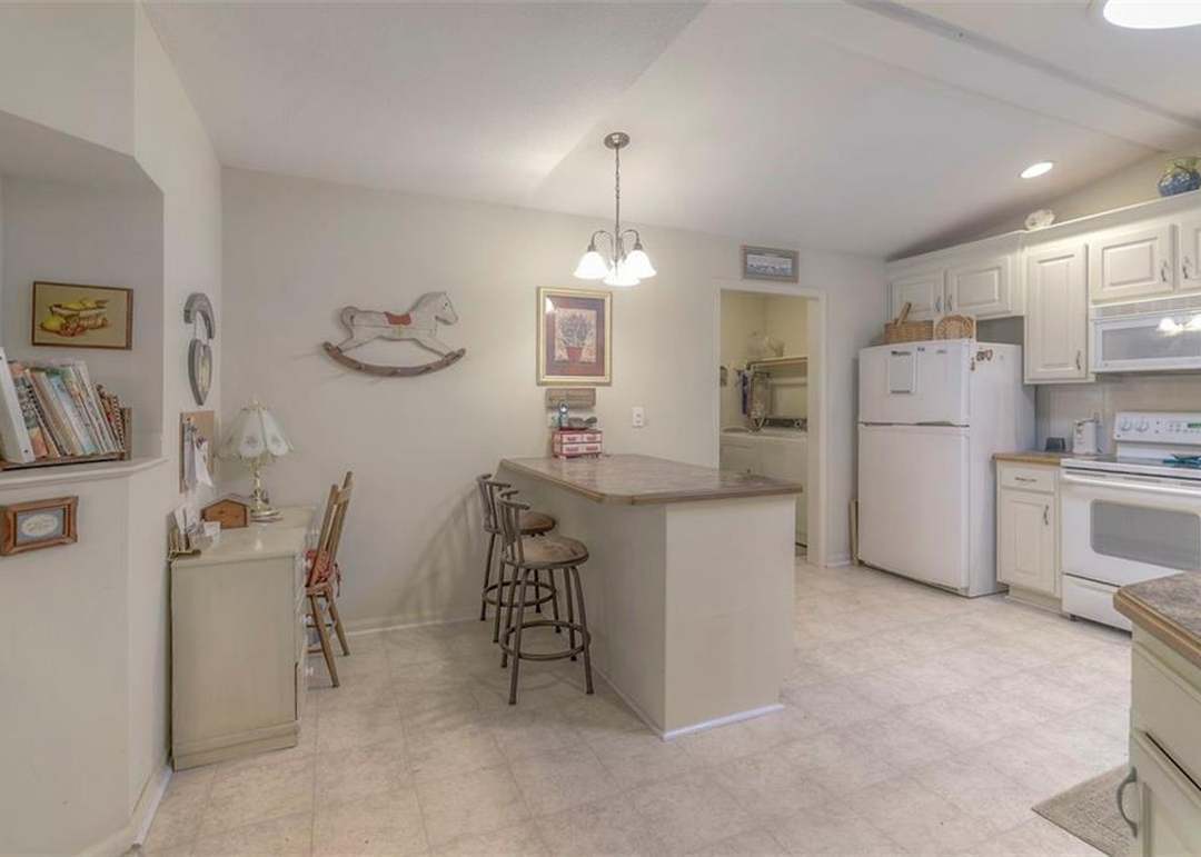 12021 S Tallgrass Drive — photo 17