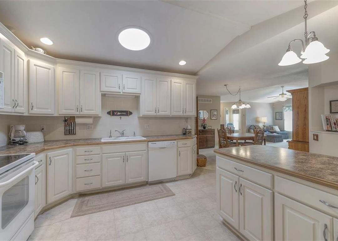 12021 S Tallgrass Drive — photo 22