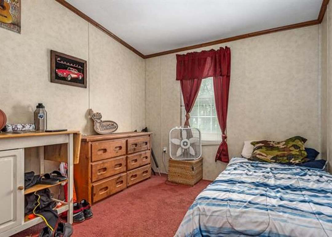 1204 Sycamore Street — photo 3