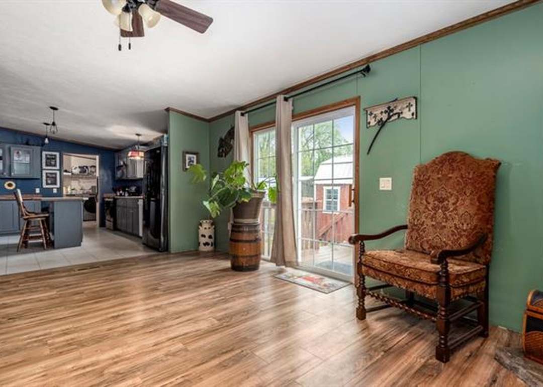 1204 Sycamore Street — photo 13