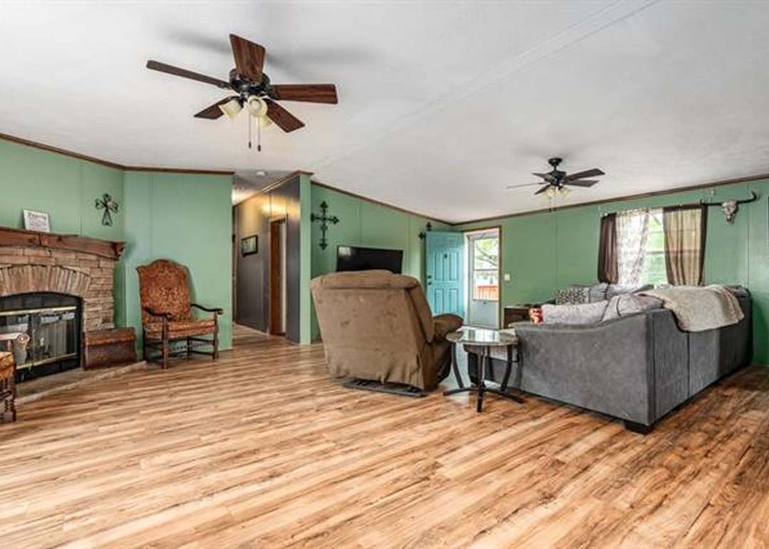 1204 Sycamore Street — photo 14