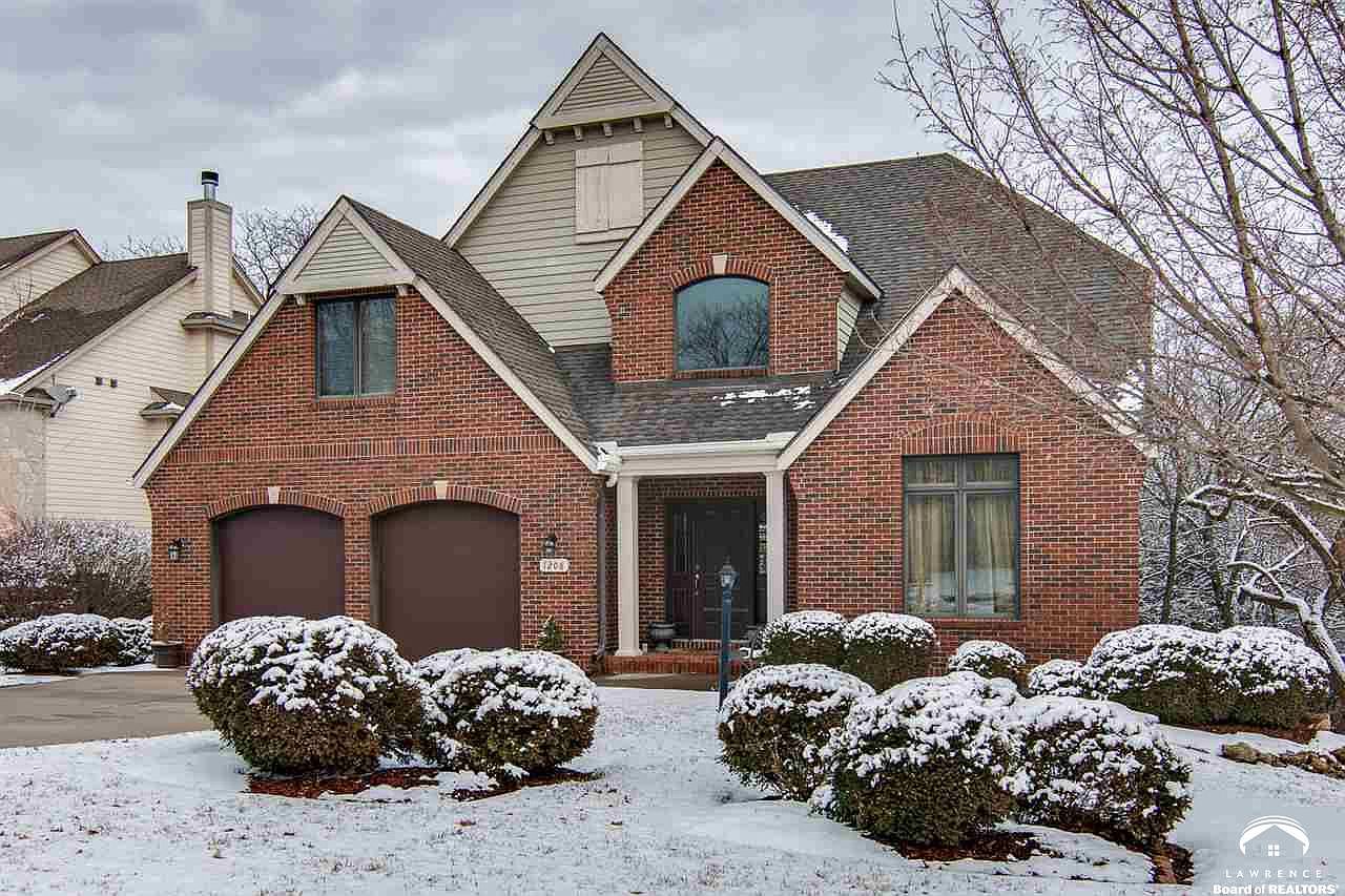 1208 Parkside Rd — photo 2