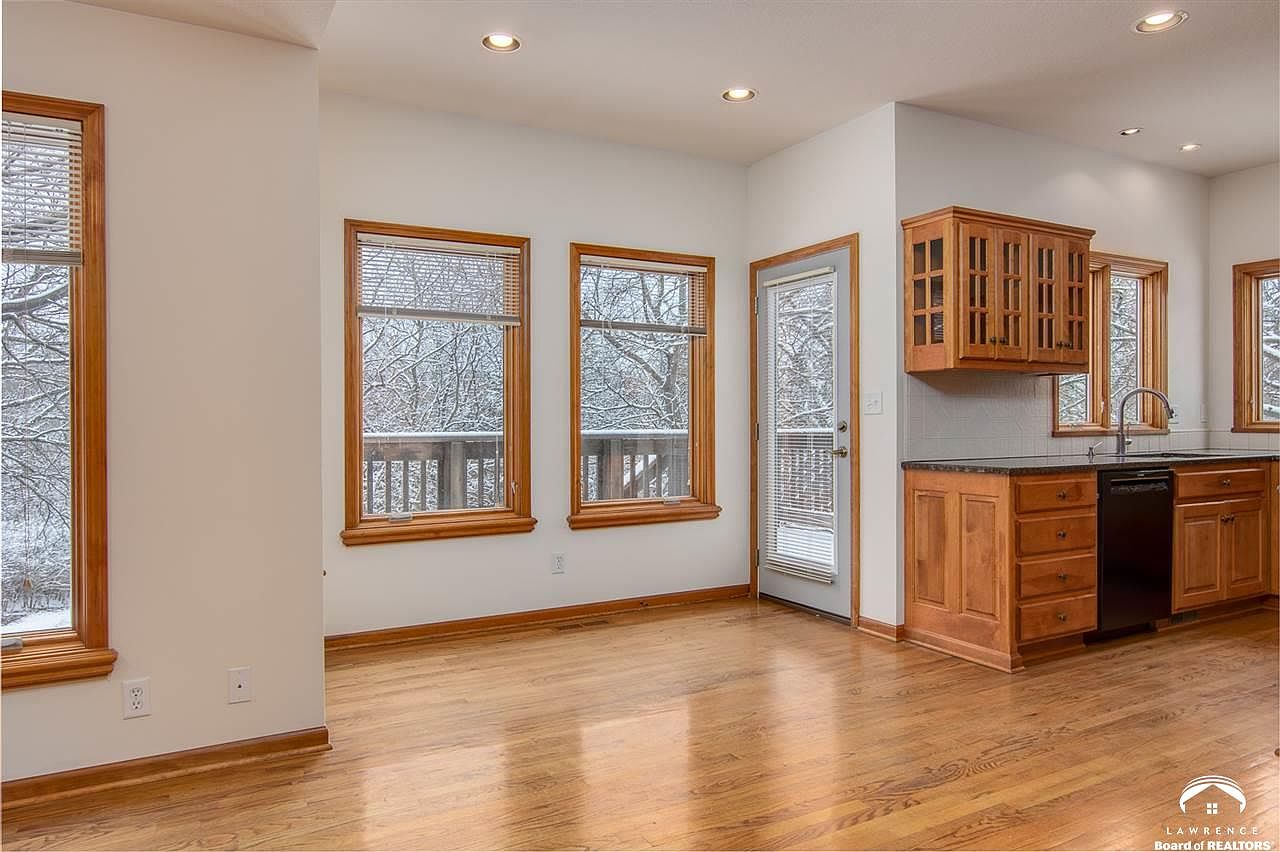 1208 Parkside Rd — photo 14