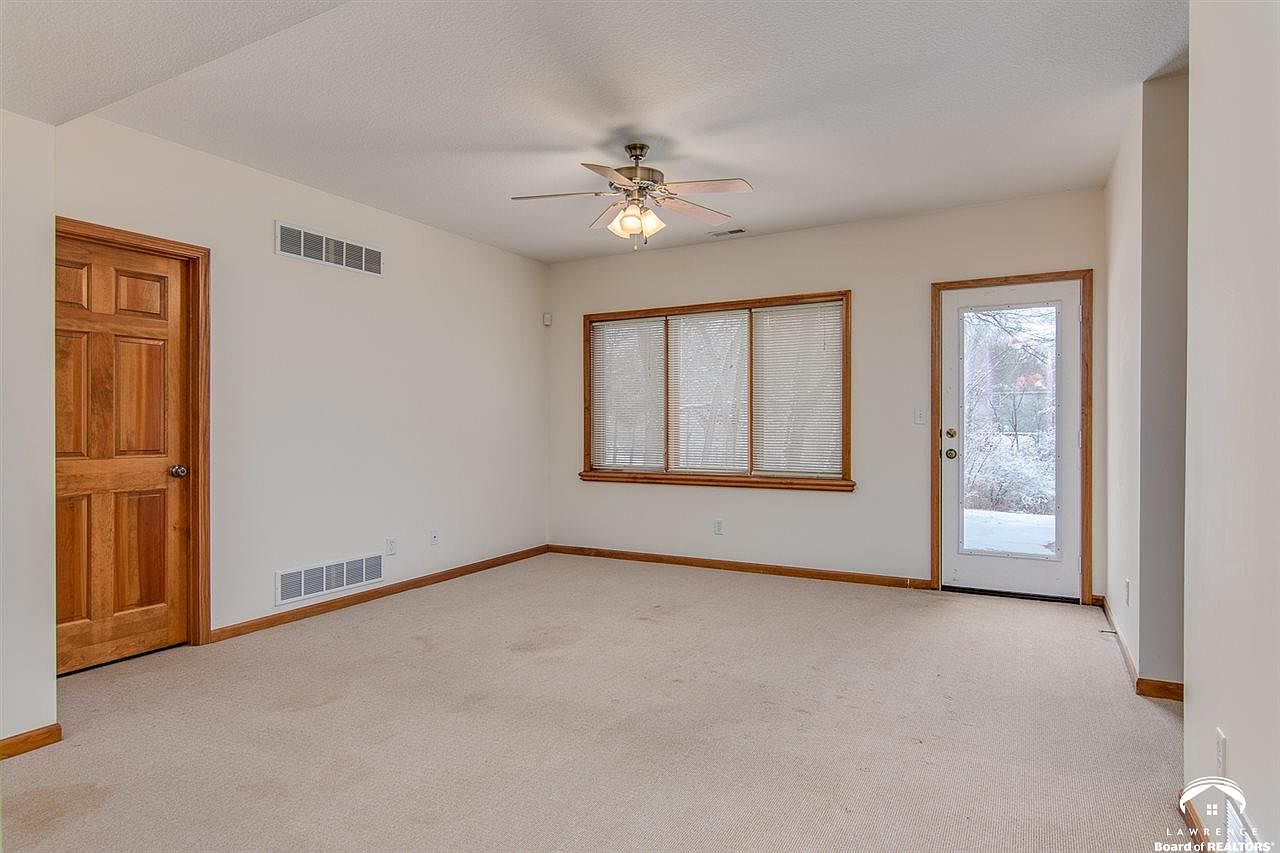 1208 Parkside Rd — photo 26