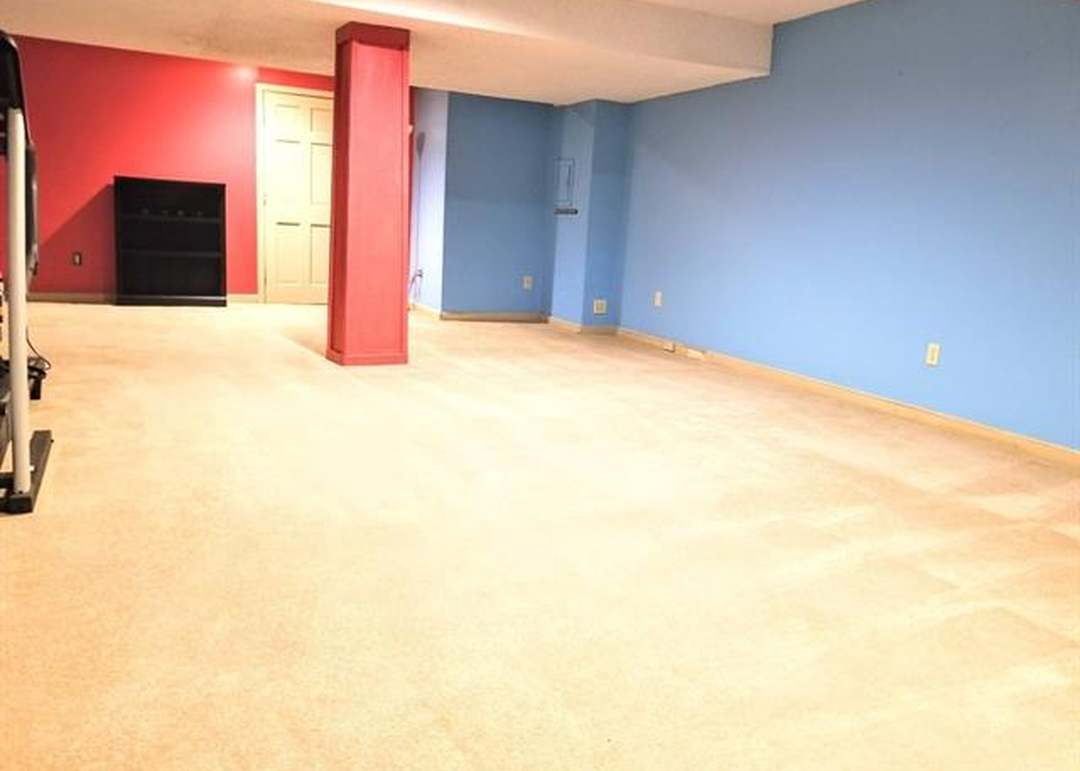 12114 Slater Street — photo 36